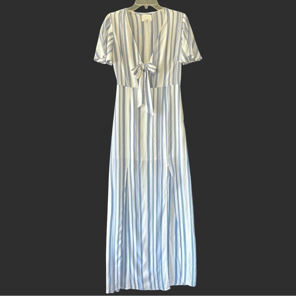 Lost + Wander Marina Tie front Maxi dress with slits white and light blue - Picture 10 of 13